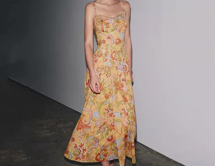 The Quintessential Women's Dress